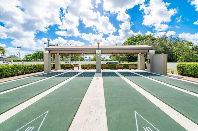 Building Photo - 2101 Lucaya Bend