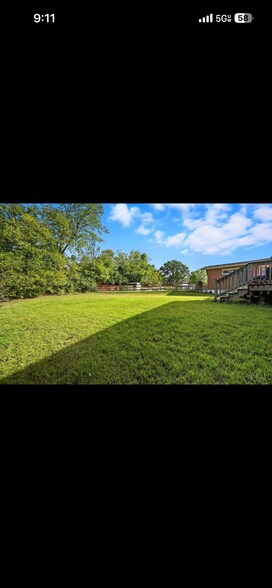 Building Photo - 3344 Buell St