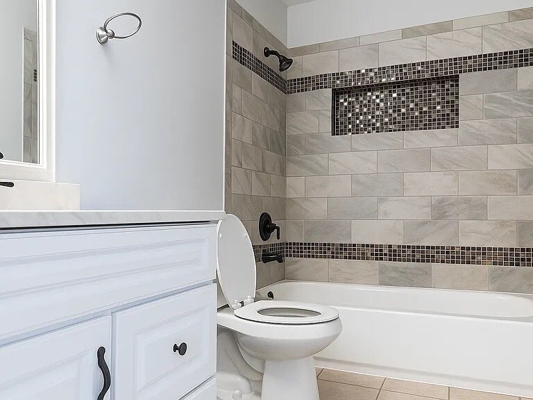 Building Photo - 2920B Lebanon Pike