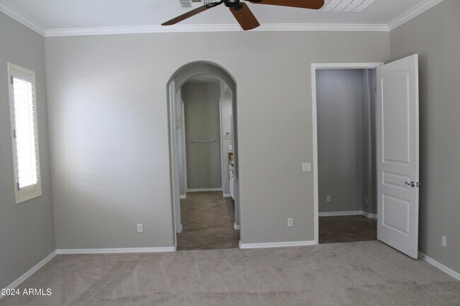 Building Photo - 3942 E Patrick Ln