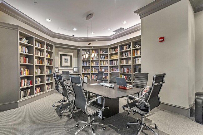 Library w/free wi-fi - 851 N Glebe Rd