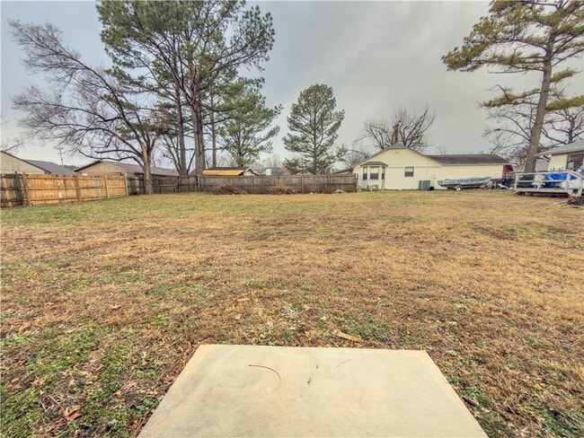 Building Photo - 804 N 30th St