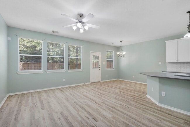 Building Photo - 98 E Stedhill Loop