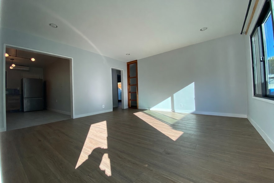 Building Photo - 8591 Higuera St