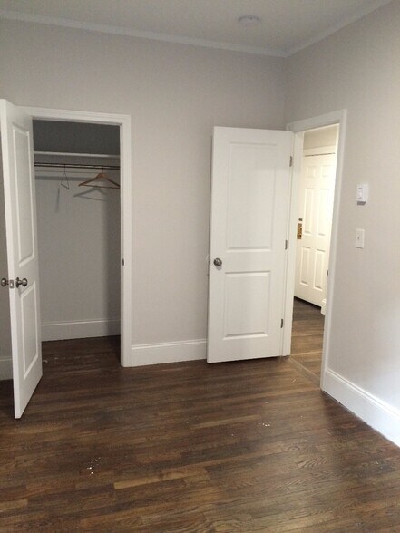 Building Photo - 6 Clearway St