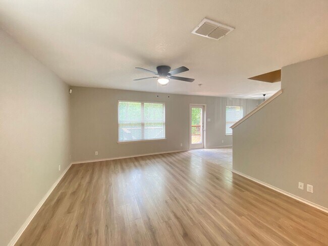 Building Photo - 7223 Summer Way