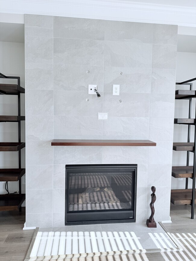 Building Photo - 939 Haybeck Ln