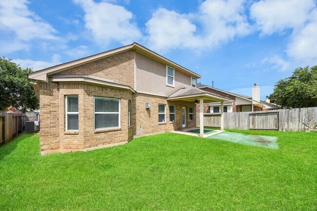 Building Photo - 7214 Baitland Dr