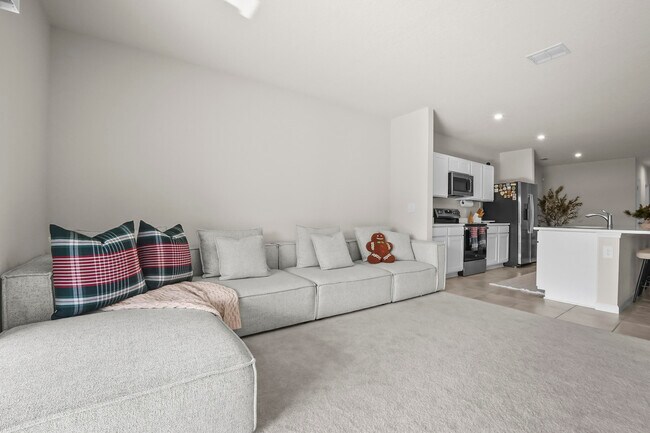 Building Photo - 309 Raspberry Rd