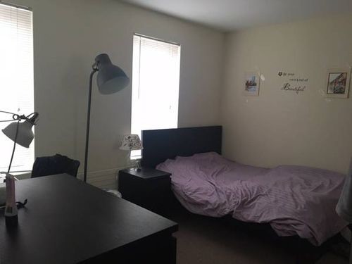 Building Photo - 820 Beacon St