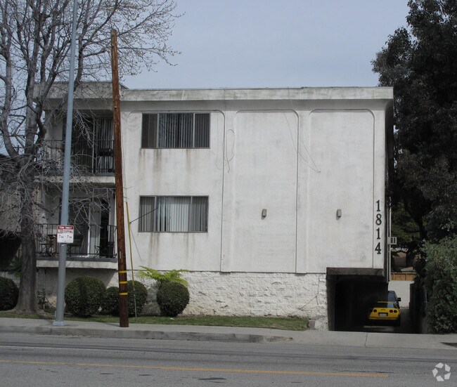Building Photo - 1814 S Bundy Dr