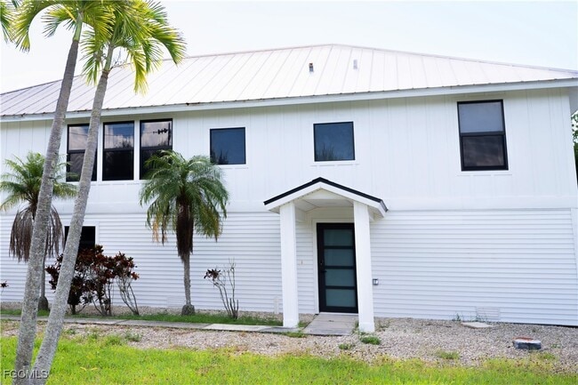 Building Photo - 1784 Bunting Ln