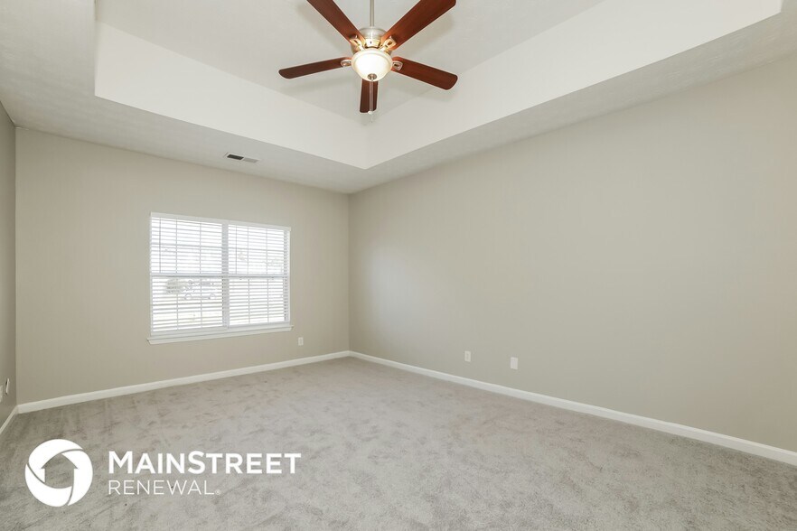 Building Photo - 4056 Robin Cir