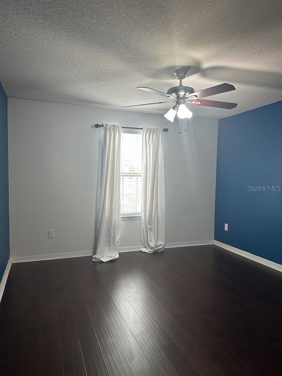 Building Photo - 3034 Winglewood Cir