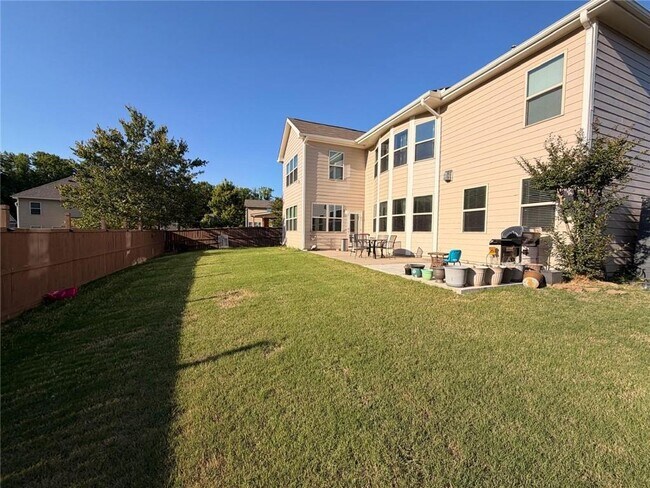 Building Photo - 4415 Highfield Dr