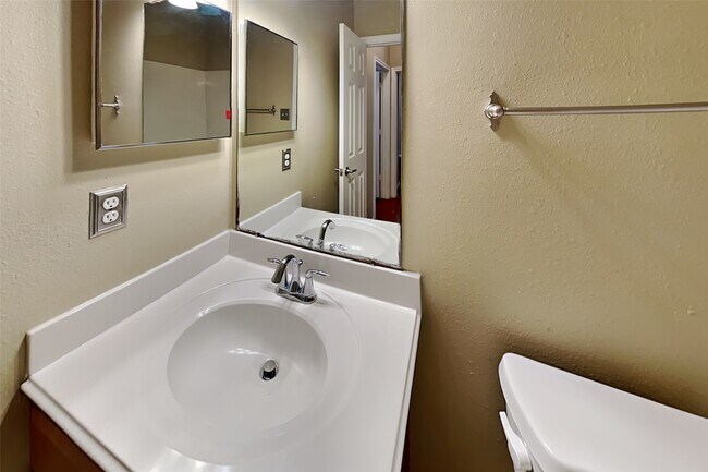 Building Photo - 8723 Rollick Dr