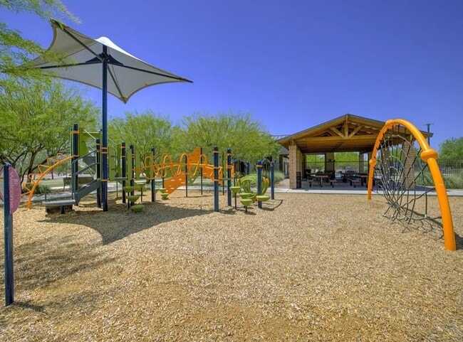 Building Photo - 7305 S Via Cabana