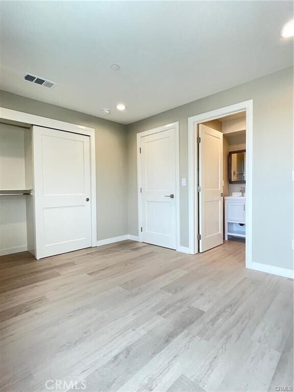 Building Photo - 4251 Live Oak Ave