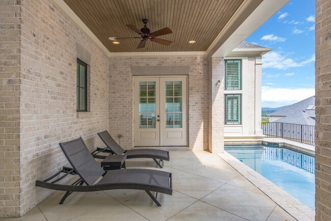 Building Photo - 5014 Mountview Pl