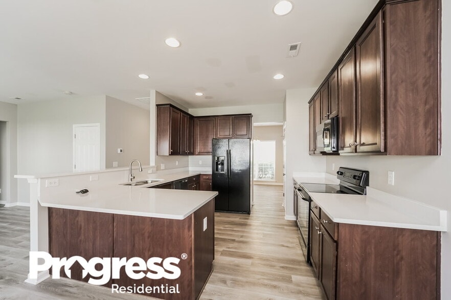 Building Photo - 14420 O'Casey Ln