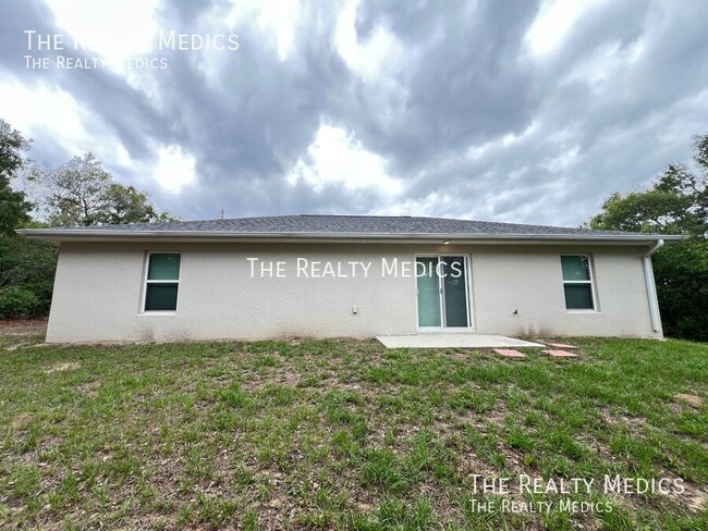 Building Photo - 2736 SW 161st Loop