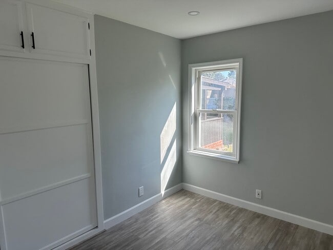 Building Photo - CULVER CITY STUNNING REMODEL 3 BDRM 1 BA. HOUSE FOR LEASE!
