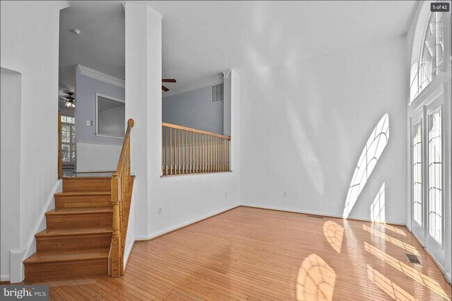 Building Photo - 5394 Chieftain Cir