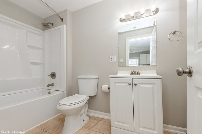 Building Photo - 21429 S 80th Ave