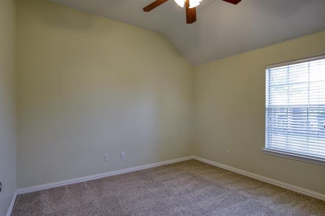 Building Photo - 4528 Oak Shores Dr