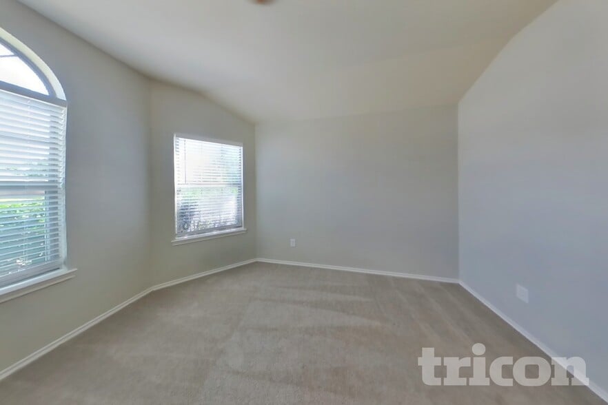 Building Photo - 8621 Sagebrush Trail