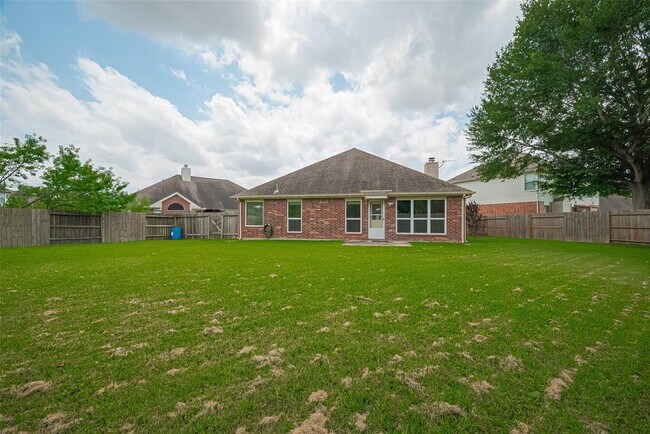 Building Photo - 11042 Sentry Ct