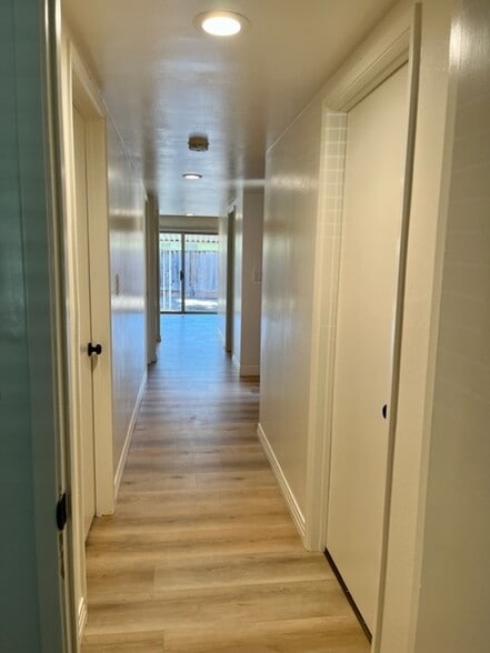 Building Photo - 2226 Capistrano Dr