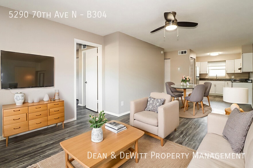 Building Photo - 2 Bed/1 Bath - Unit B304