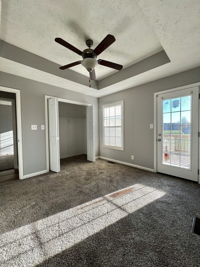 Building Photo - 3444 Fox Run Dr. Clarksville, Tn 37042