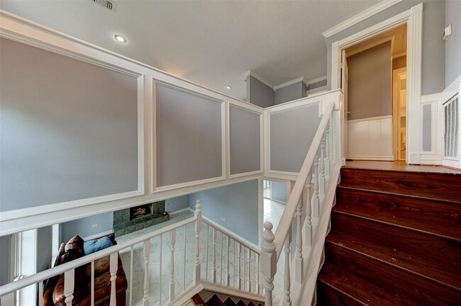 Building Photo - 263 E Castle Harbour Dr