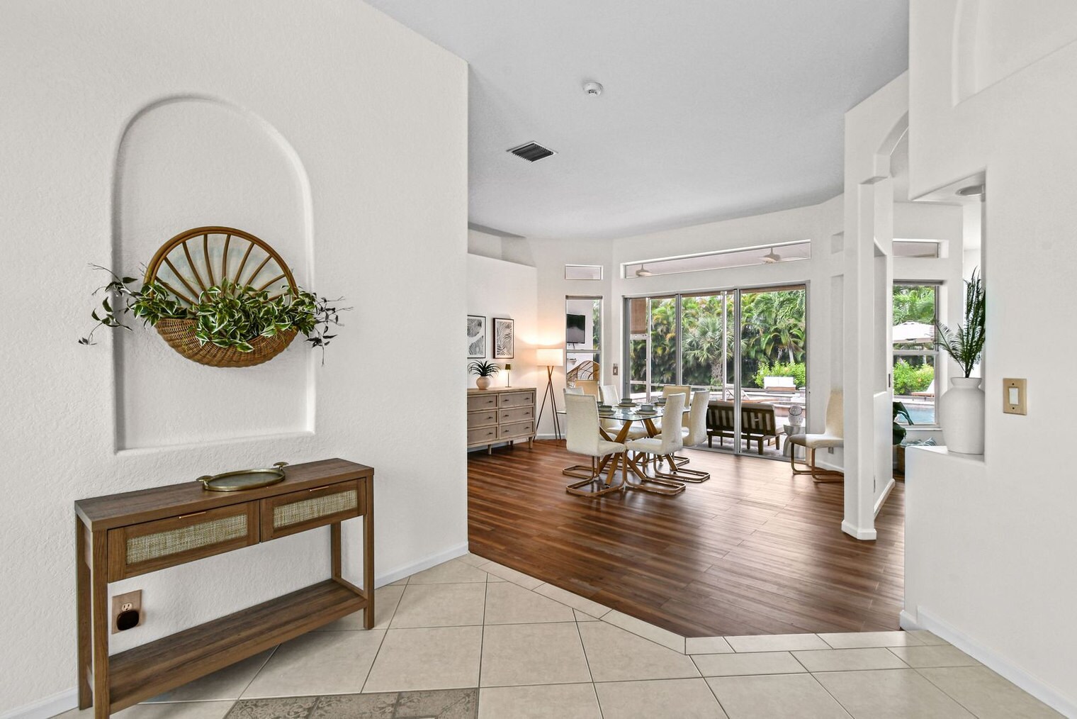 Building Photo - 14155 74th St N