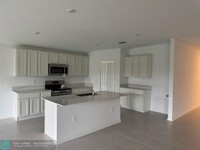 Building Photo - 2073 Lasso Loop