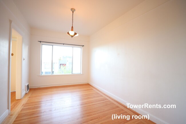 Building Photo - Noe Valley/Dolores Hts: 2 Bedroom+ Office ...