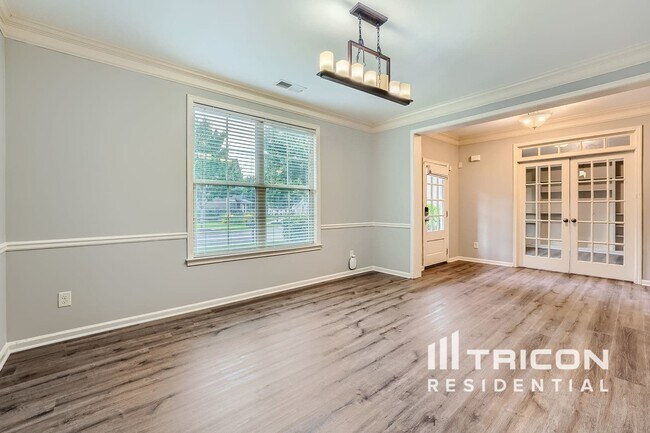 Building Photo - 280 S Village Square