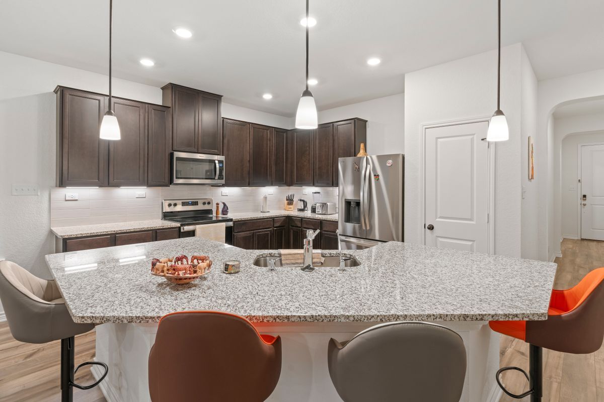 Building Photo - 5714 Agave Spine