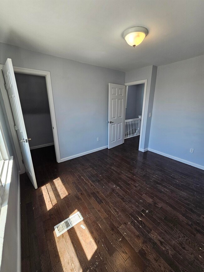 Building Photo - 222 Wilkinson Ave
