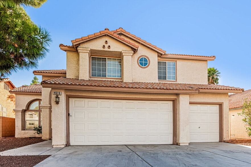 Primary Photo - 4616 Reliant