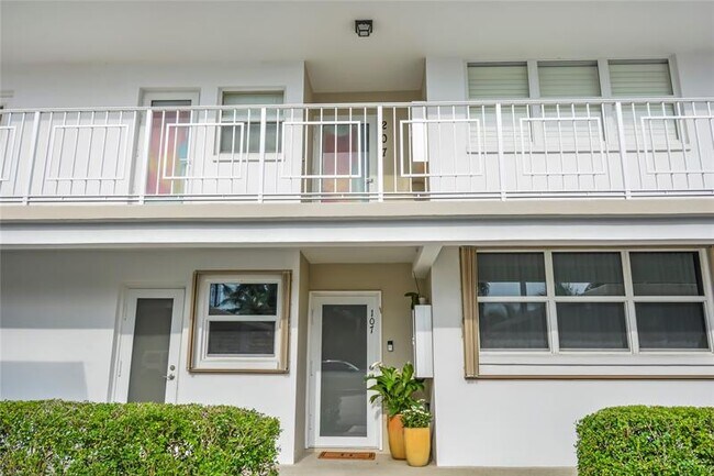 Building Photo - 2809 Florida Blvd