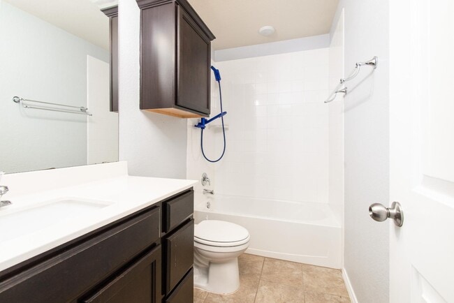Building Photo - 4831 Rosaline Dr