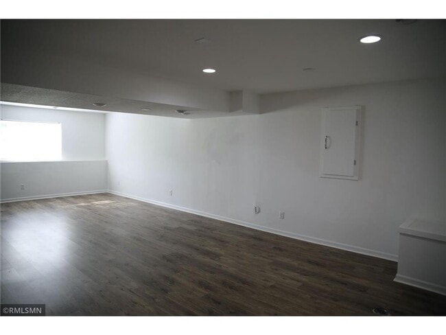 Building Photo - 16513 Dodd Ln
