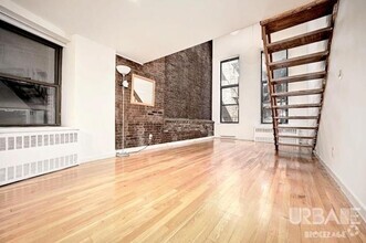Building Photo - 1 bedroom in NEW YORK NY 10014