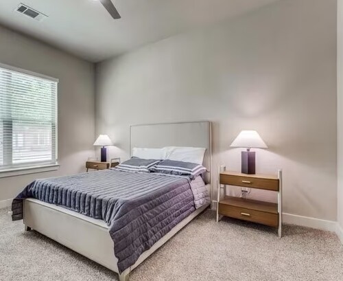 Building Photo - 2935 Nacogdoches-6744.4