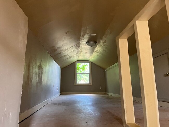 Building Photo - 3619 Wilma