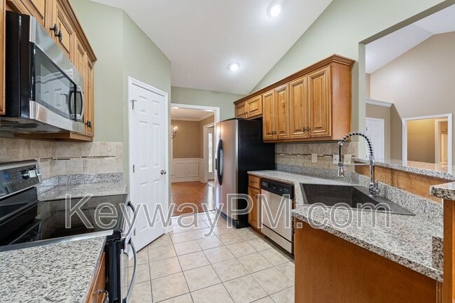 Building Photo - 4858 High Meadows Dr