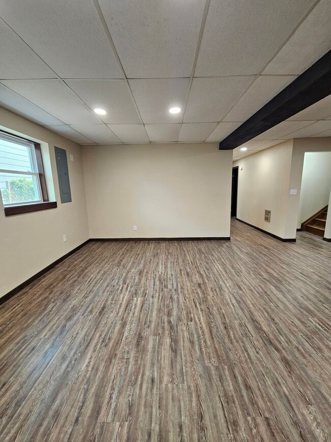 Building Photo - 427 City Springs Ln